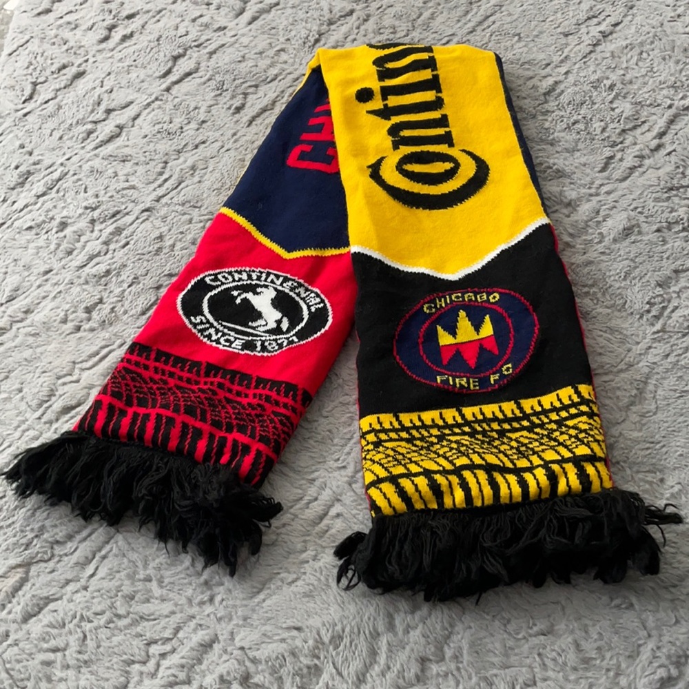 Chicago fire scarf